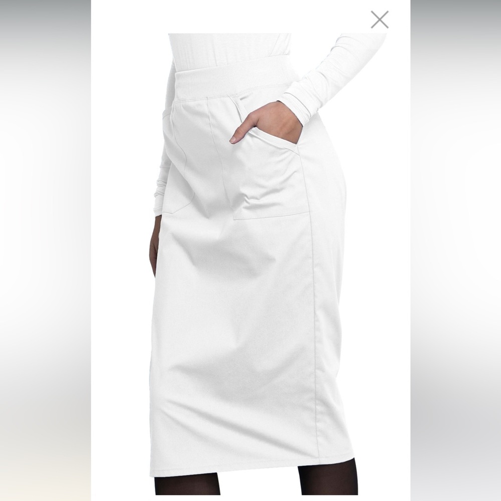 Women’s scrubs 2 Pocket Knit Waist Skirt